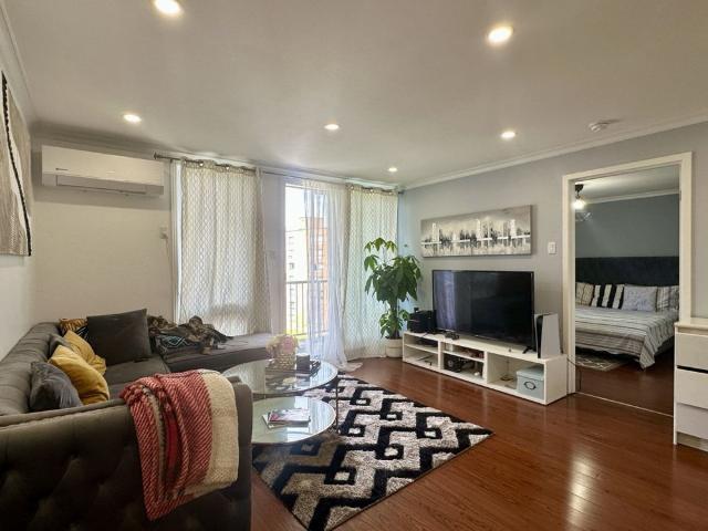Apartment for rent in St. Leonard's, Quebec