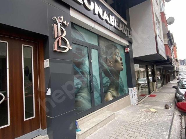 Ataşehir, İstanbul içerisinde satılık Dükkan