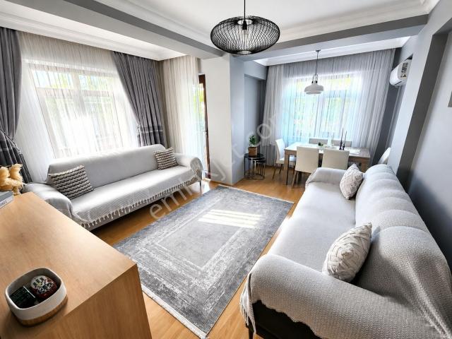 Üsküdar, İstanbul içerisinde satılık mülk
