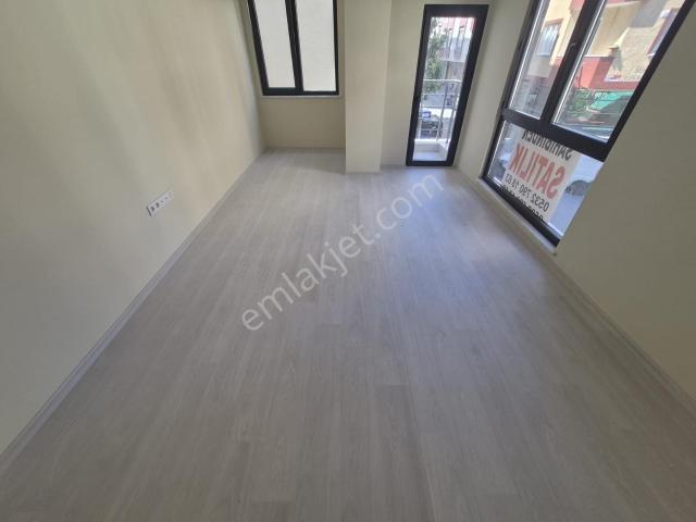 Ümraniye, İstanbul içerisinde satılık mülk