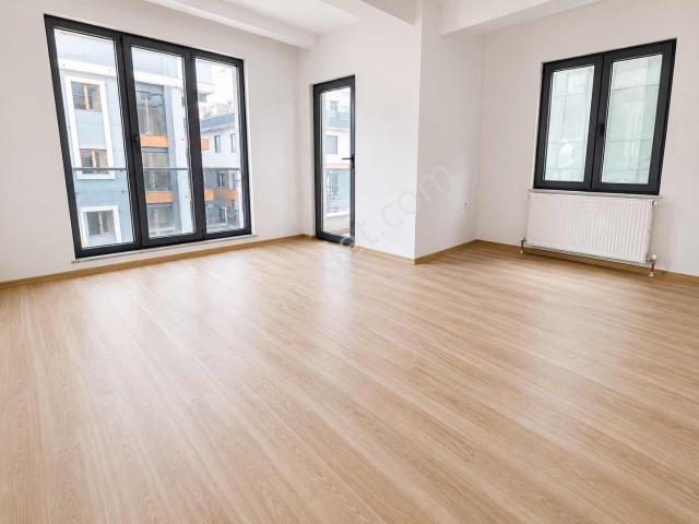 Ümraniye, İstanbul içerisinde satılık mülk