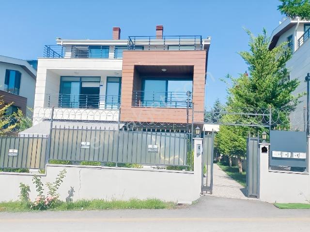 Çankaya, Ankara içerisinde satılık Villa