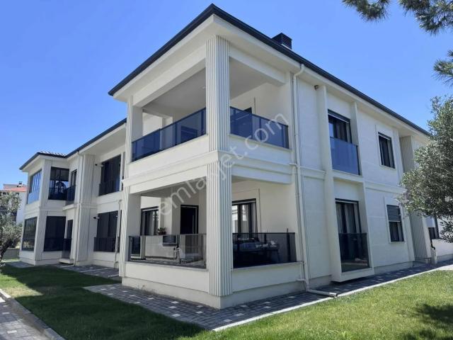 Burhaniye, Balikesir içerisinde satılık mülk
