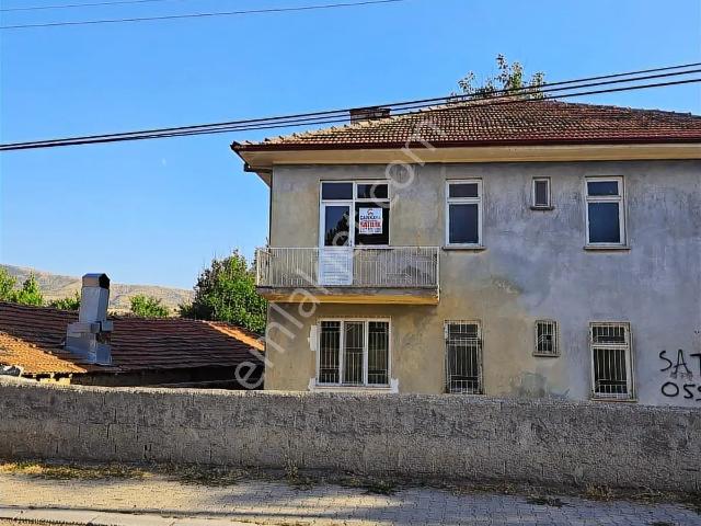 Bağlarbaşı, Çayıralan içerisinde satılık Bina