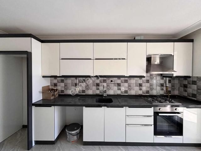 Burhaniye, Balikesir içerisinde satılık mülk