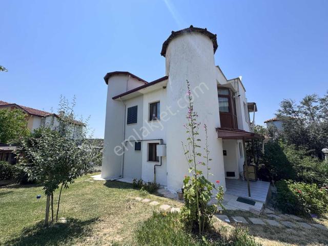 Burhaniye, Balikesir içerisinde satılık Villa