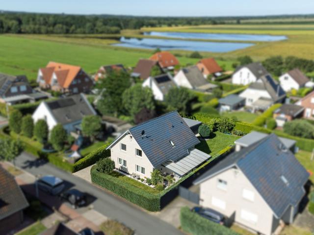 Villa kaufen in Jeddeloh I, Edewecht