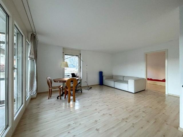 Apartment mieten in Felsberg, Imboden
