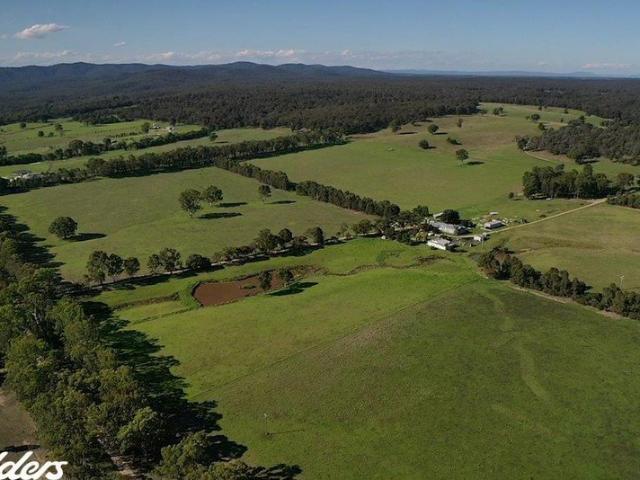Cottage for sale in Briagolong, Victoria