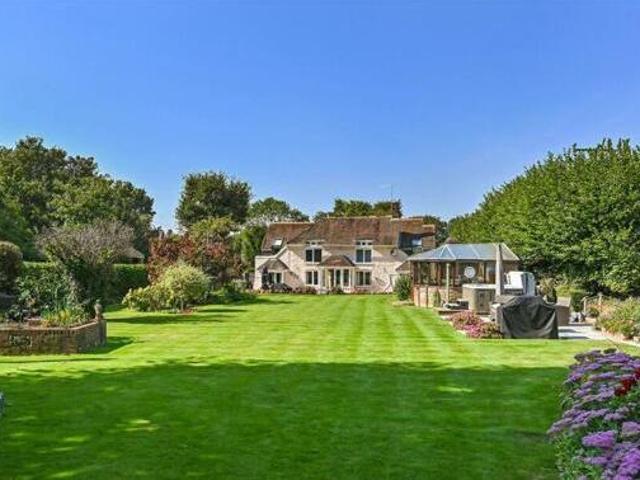 House for sale in Spring Vale, Hampshire