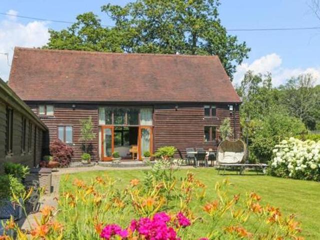 House for sale in Spring Vale, Hampshire