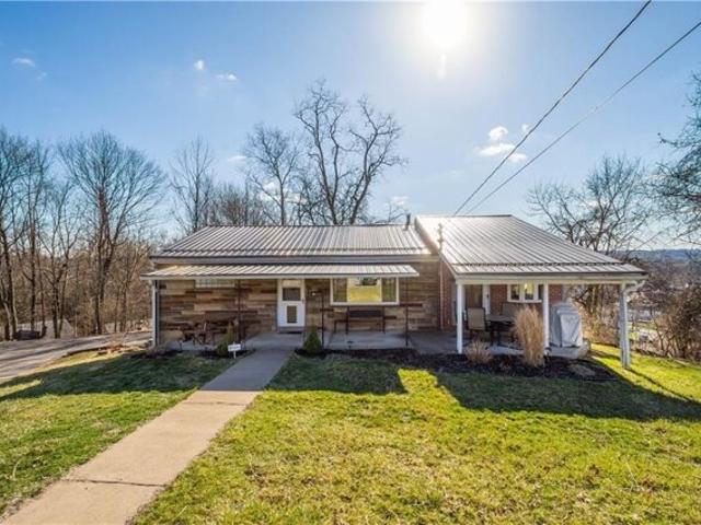House for sale in Carnegie