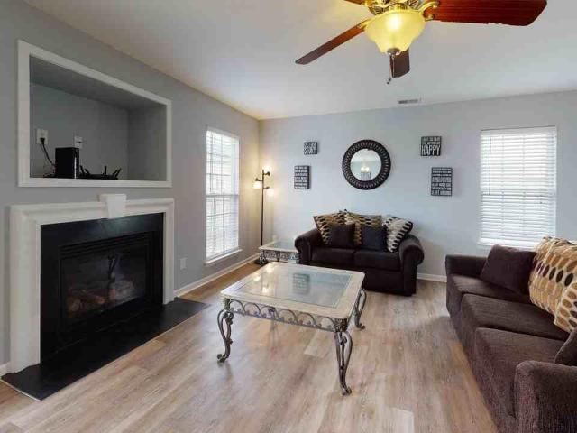 Apartment for rent in Mecklenburg, North Carolina