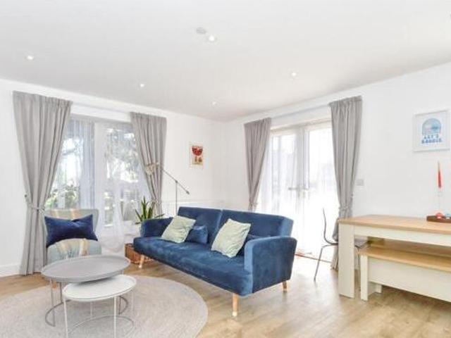 House for sale in Chichester, Littlecote