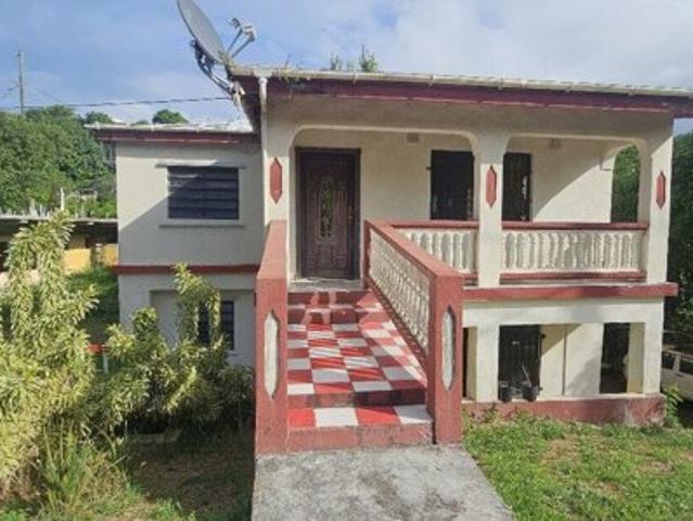House for sale in Saint Thomas, Missouri