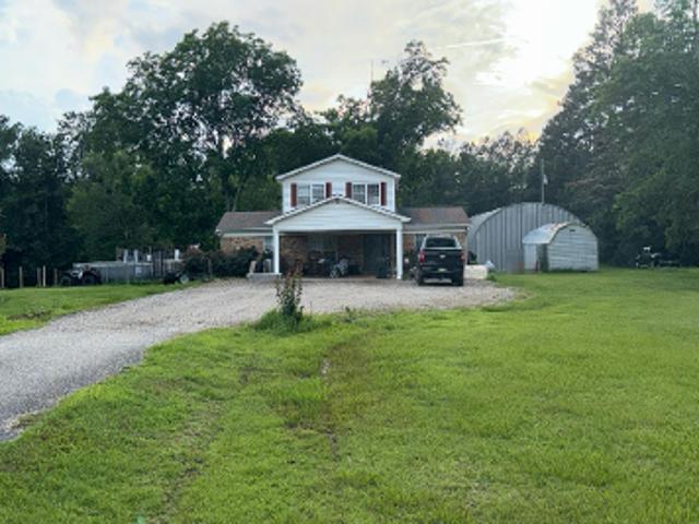 House for sale in Stapleton, Alabama