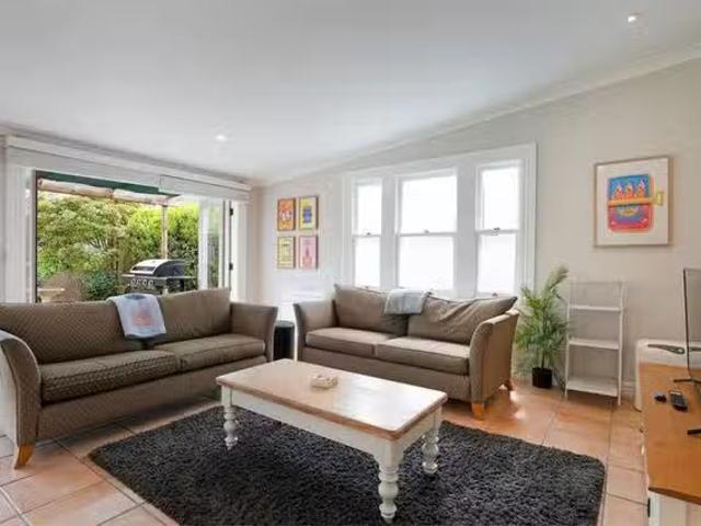 Apartment for rent in Devonport