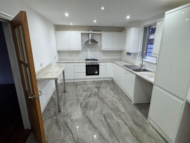 House for rent in Batley, Kirklees