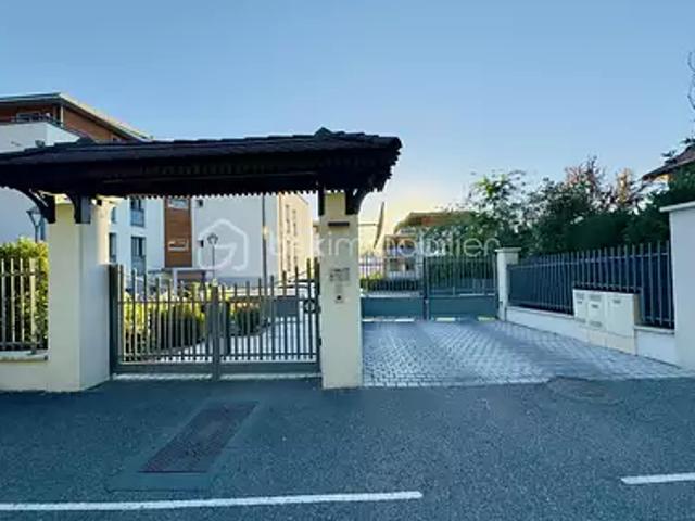 Garage vente à Annecy