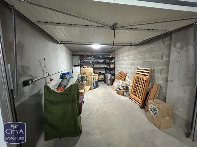 Garage vente à Annecy-le-Vieux, Annecy