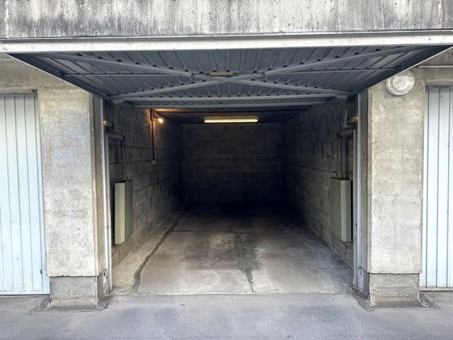 Garage vente à Annecy
