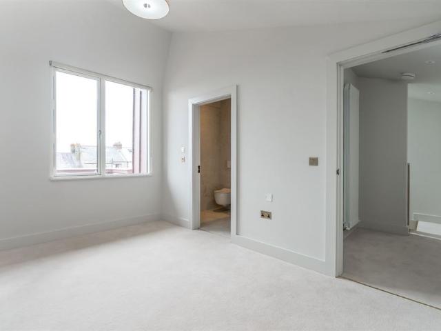 House to rent in Bluebell, North Tipperary