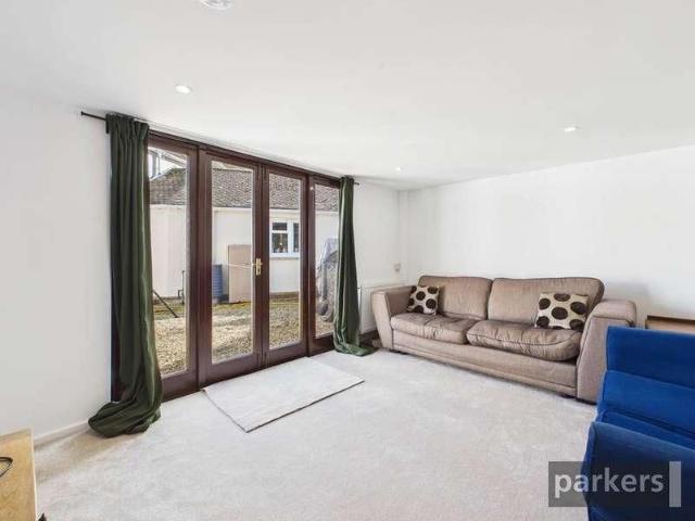 Apartment for rent in Bampton, West Oxfordshire