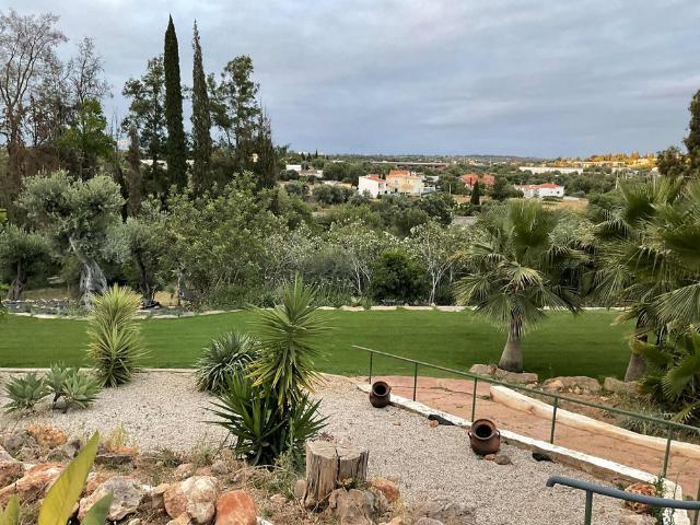 Apartamento alugar em Guerreiro Vermelhos, Loulé