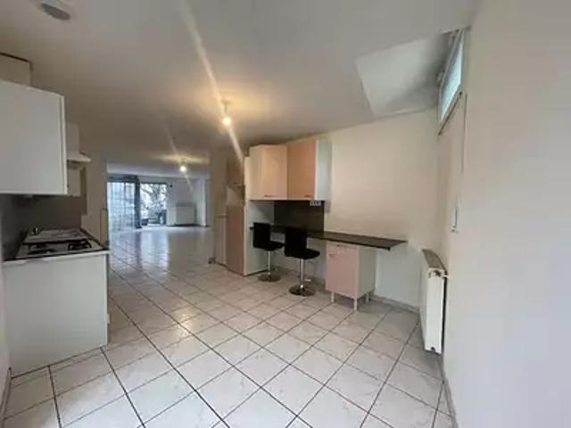 Appartement vente à Le Village, Anneyron