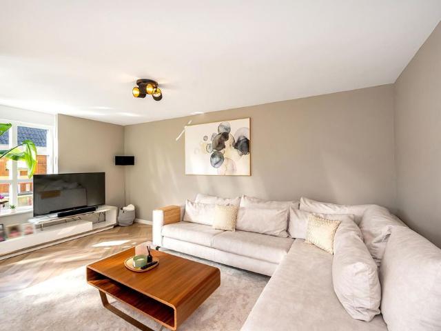 Woning te huur in Literatuurwijk, Almere-haven