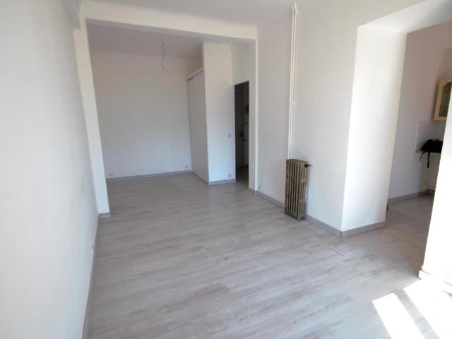Appartement location à Quartier Jean-Médecin, Nice
