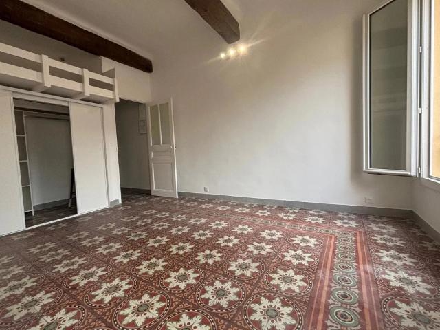 Appartement location à Aix-en-Provence, Beaurecueil