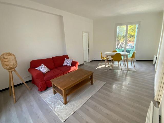 Appartement location à Arrondissement de Toulon, Cuers
