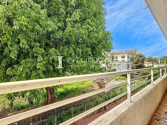 Appartement location à Les Broussailles, Cannes