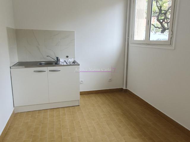 Appartement location à Nice, Menton