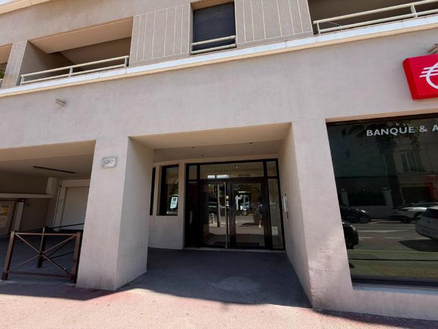 Appartement location à Le Ponteil, Antibes