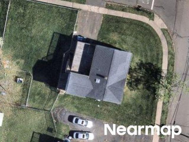 House for sale in Hamden, Connecticut