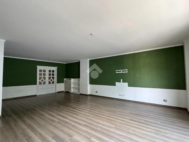 Appartamento in affitto a Avellino, Campania