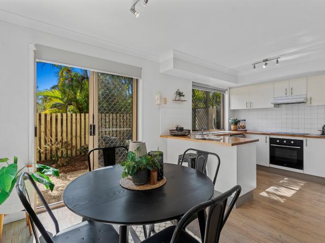 Townhouse for sale in Toombul, Queensland