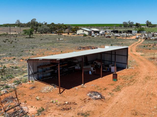 Cottage for sale in Moorook, South Australia