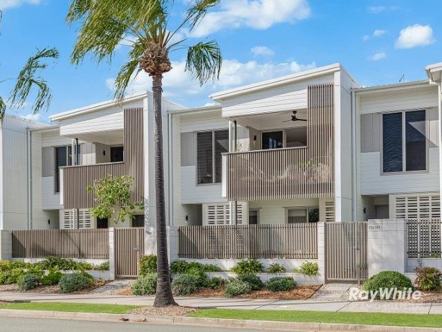 Townhouse for sale in Toombul, Queensland