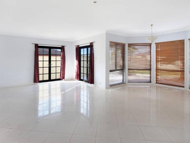 House for sale in Blue Haven, New South Wales