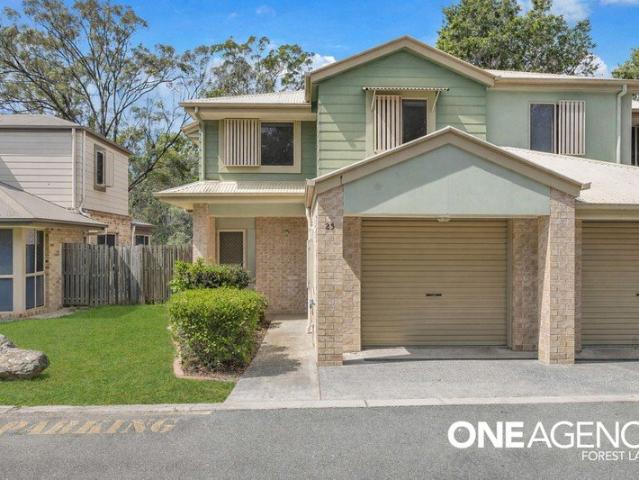 Townhouse for sale in Toombul, Queensland