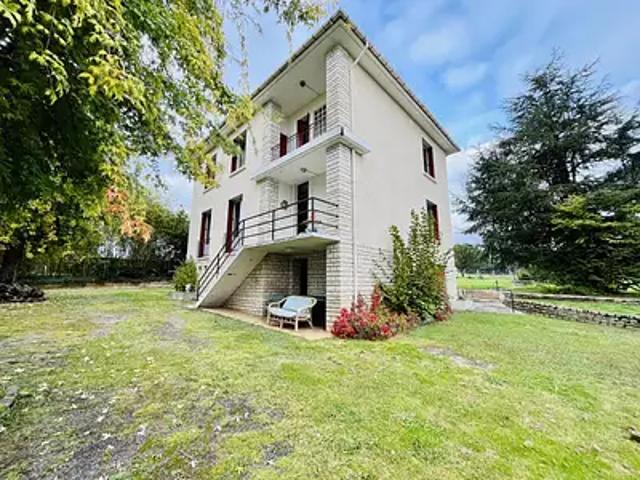 Maison vente à Confolens