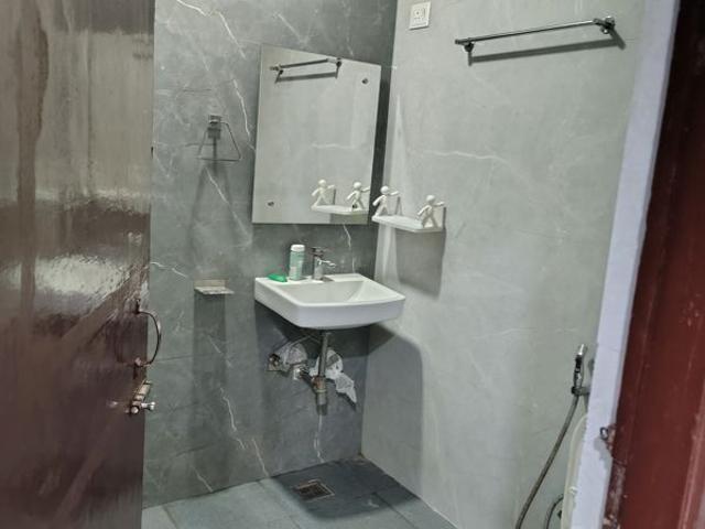 House for rent in Hariana