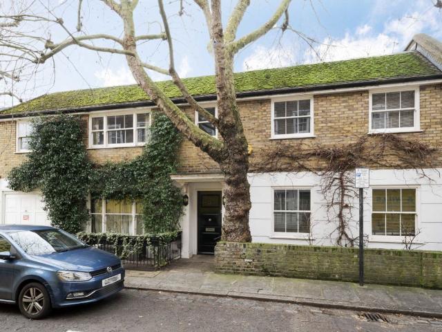 Apartment for rent in South Kensington, Greater London