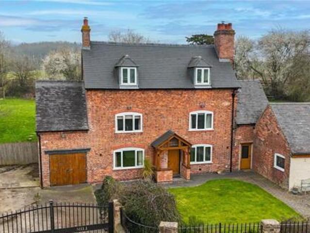House for sale in Camp Hill