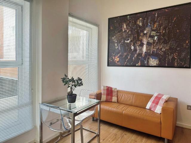 Apartment for rent in Portsea, City Of Portsmouth