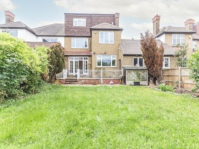 Apartment for rent in London Borough of Brent, Greater London