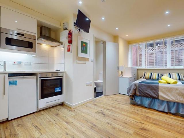 Apartment for rent in Cricklewood, Greater London